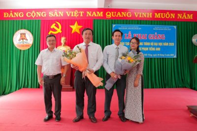 LỄ KHAI GIẢNG LỚP ĐÀO TẠO LIÊN THÔNG TRÌNH ĐỘ ĐẠI HỌC NĂM 2020 NGÀNH SƯ PHẠM TIẾNG ANH